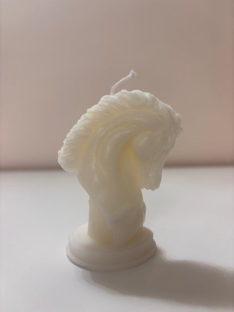 Свещ ГЛАВА НА КОН