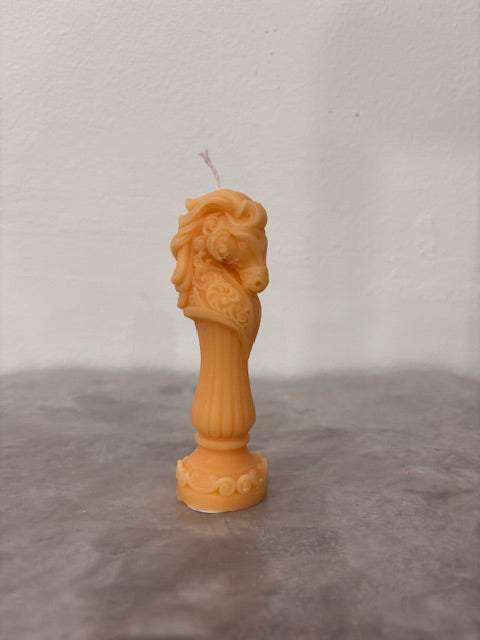 Candle HORSE HEAD ROMAN STYLE