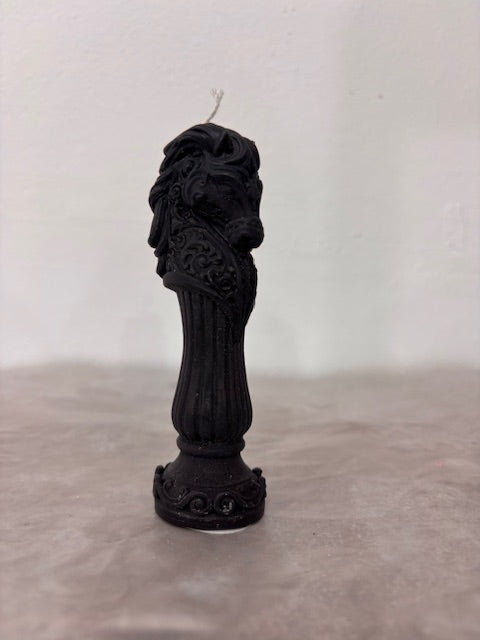Candle HORSE HEAD ROMAN STYLE
