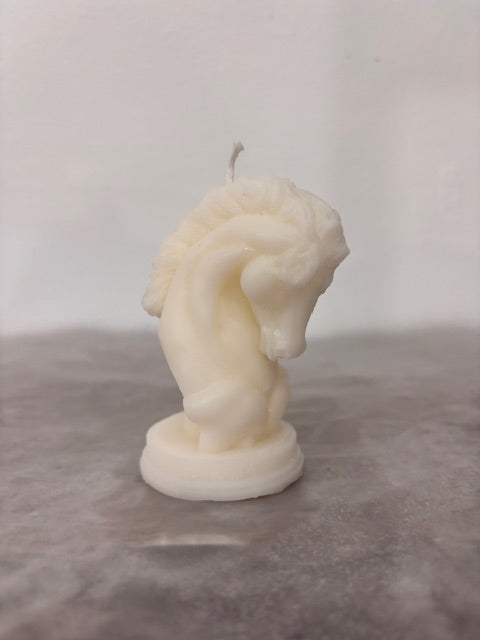 Свещ ГЛАВА НА КОН