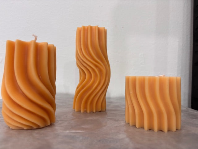 Свещ ВЪЛНООБРАЗНА 3 БРОЯ В КОМПЛЕКТ