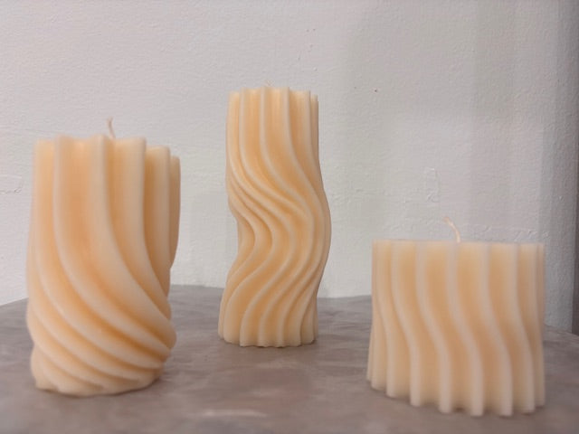 Свещ ВЪЛНООБРАЗНА 3 БРОЯ В КОМПЛЕКТ