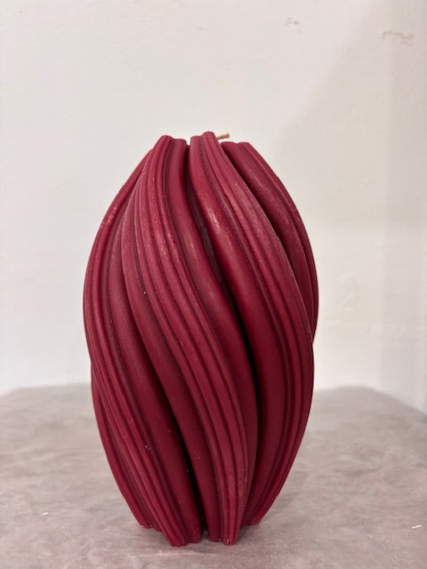 Свещ ВЪЛНООБРАЗНА